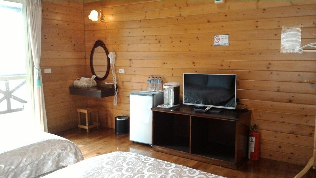 Qing Jing Xiao Taiyang Jingguan Homestay Ren'ai Exterior photo