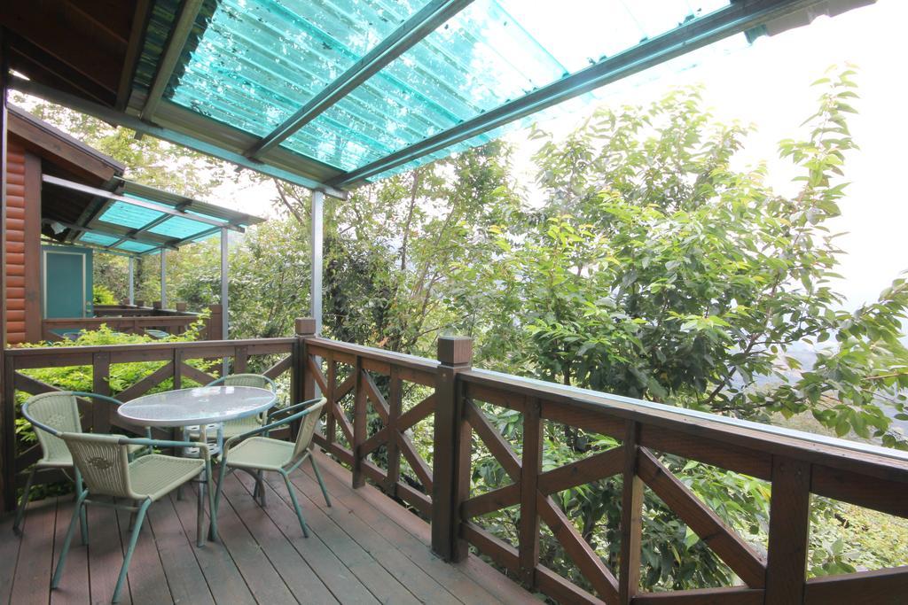 Qing Jing Xiao Taiyang Jingguan Homestay Ren'ai Exterior photo