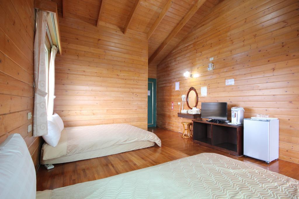 Qing Jing Xiao Taiyang Jingguan Homestay Ren'ai Exterior photo